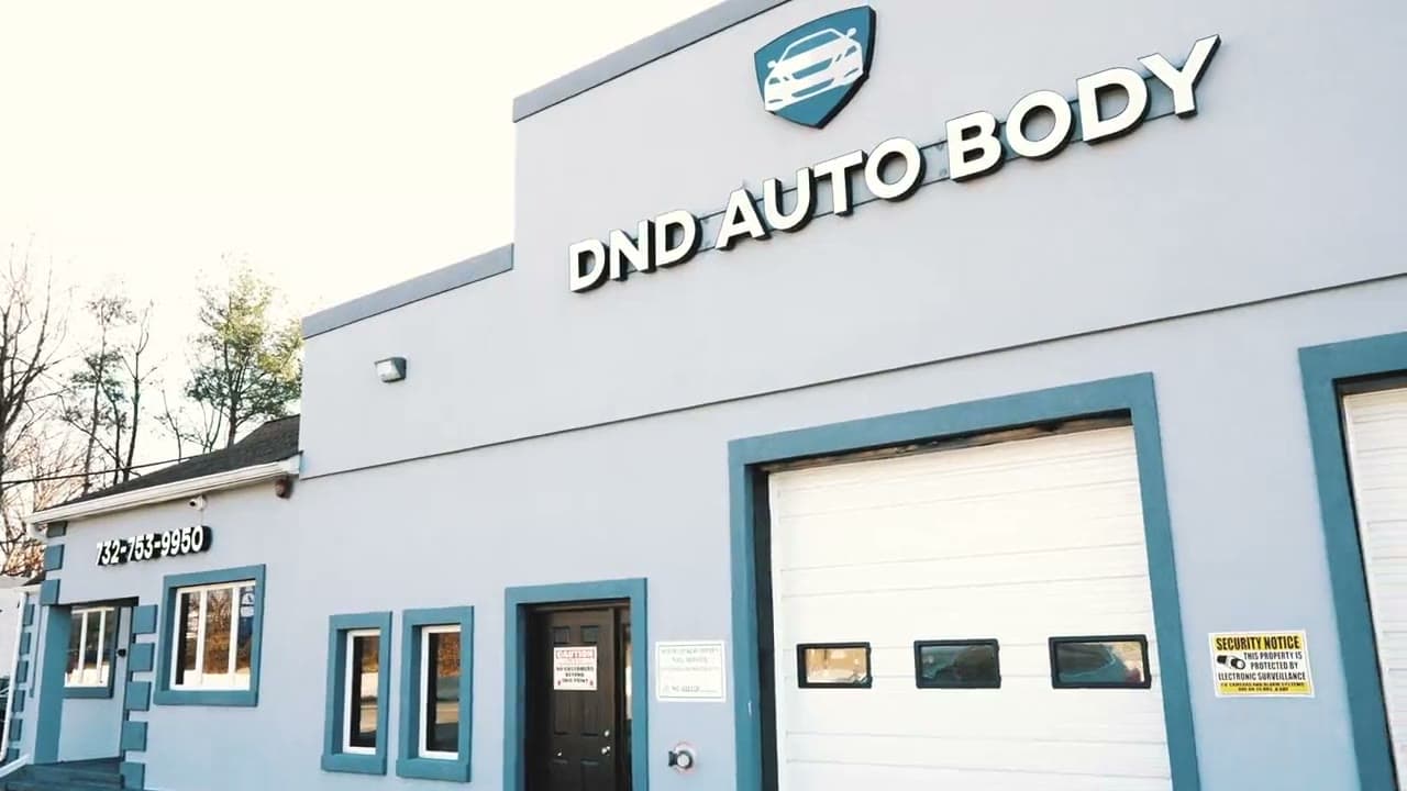 DND Auto Body shop exterior